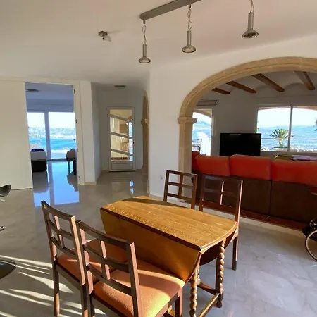 Villa Cuesta De San Antonio,